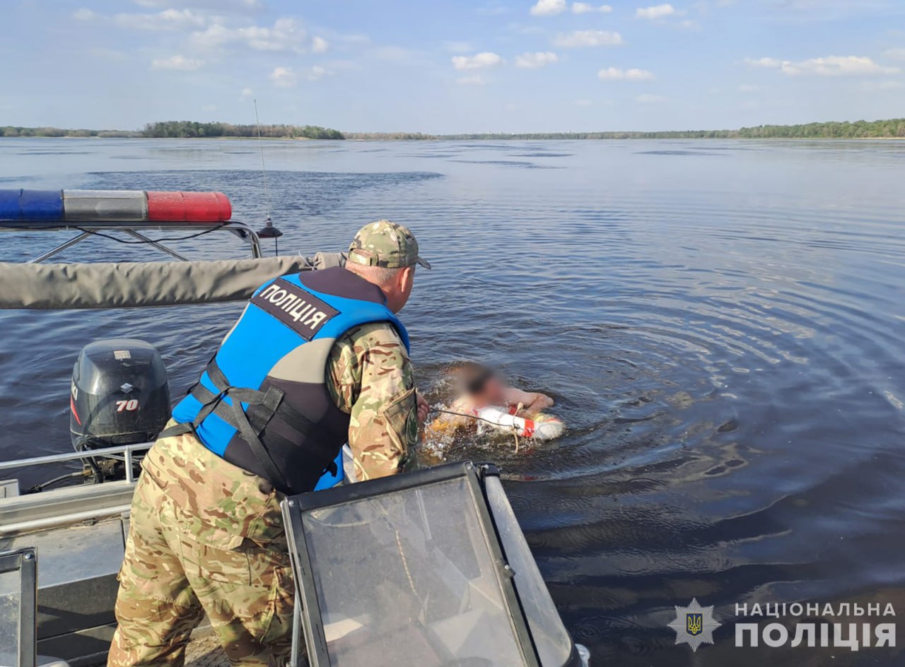 Не впорався з течією: в Дніпрі ледь не потонув мешканець Запоріжжя