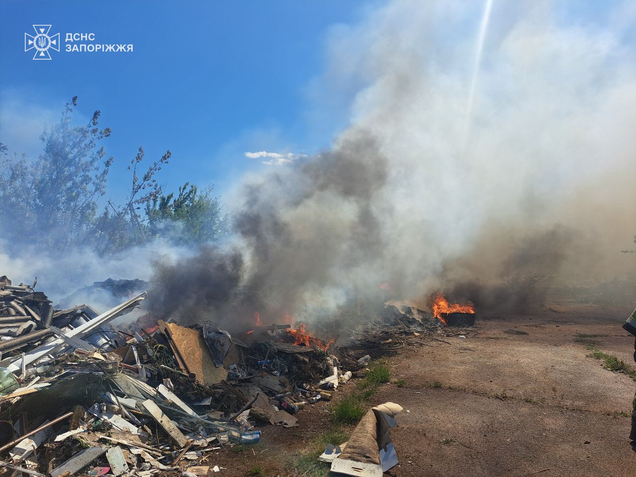 Внаслідок російського обстрілу в Оріхові сталася пожежа