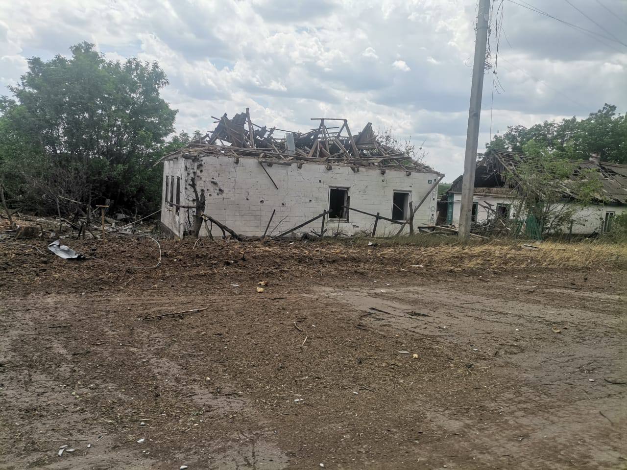 Внаслідок авіаудару по Пологівському району поранено жінку