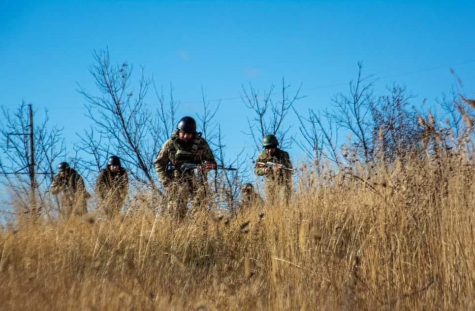 Ворог не полишає спроб просунутися на Оріхівському напрямку: подробиці