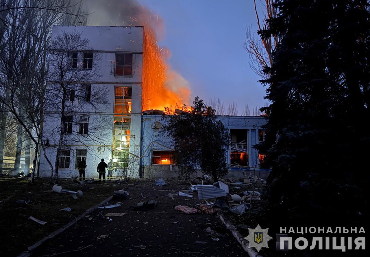 Вибухи у Запоріжжі: пошкоджено будинки, церкві, адмінбудівлю – троє людей вважаються зниклими