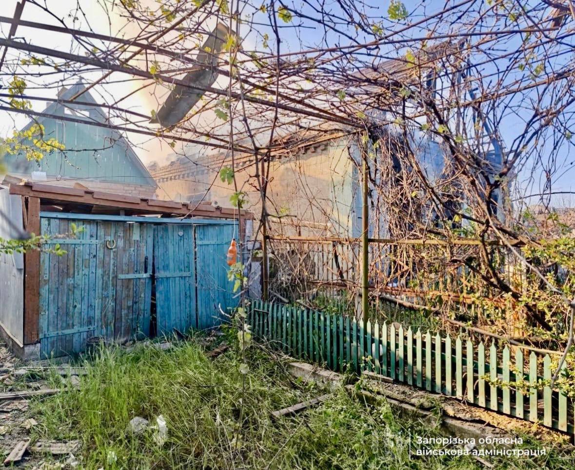 Росіяни закидують КАБами Оріхів з вдосвіта