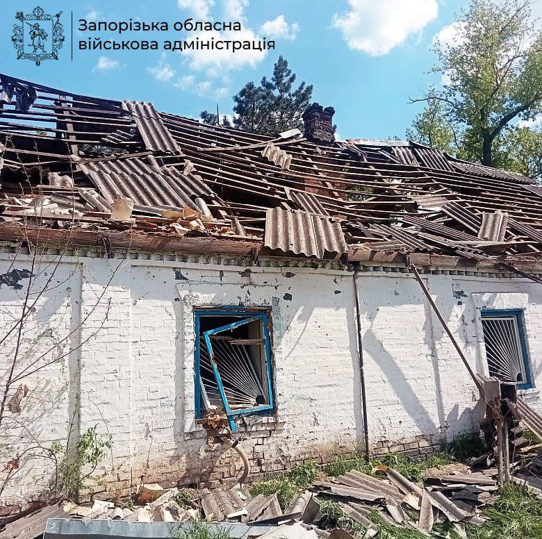 Пошкоджено оселі людей: ворог завдав 402 удари по Запорізькій області