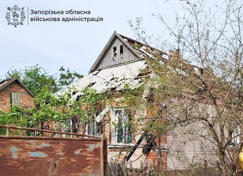 Зафіксовано понад 40 повідомлень про руйнування за добу: Запорізька область знову зазнала сотні ворожих ударів
