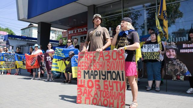 «Голодую за військовополонених”: відома запорізька військова волонтерка приєдналася до міжнародної акції