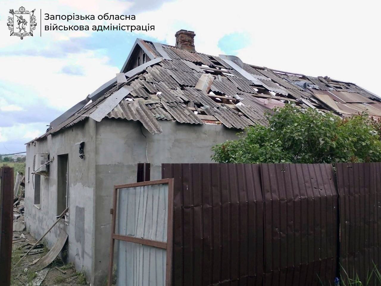 Гатили з усього виду озброєння: росіяни завдали 498 ударів по Запорізькій області