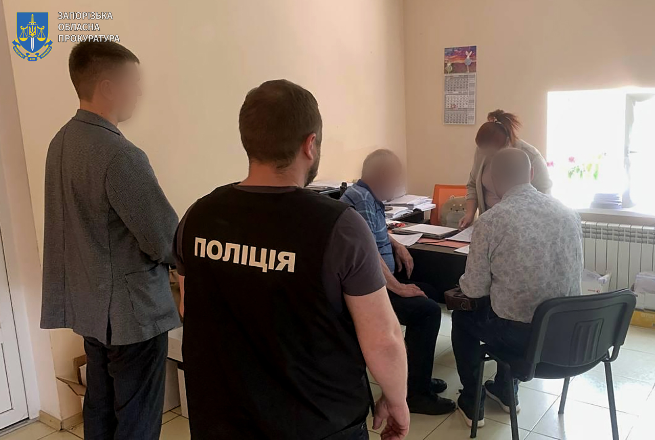 Завдали 1,4 млн грн збитків бюджету: повідомлено про підозру голові однієї з сільських рад Пологівського району та двом його підлеглим