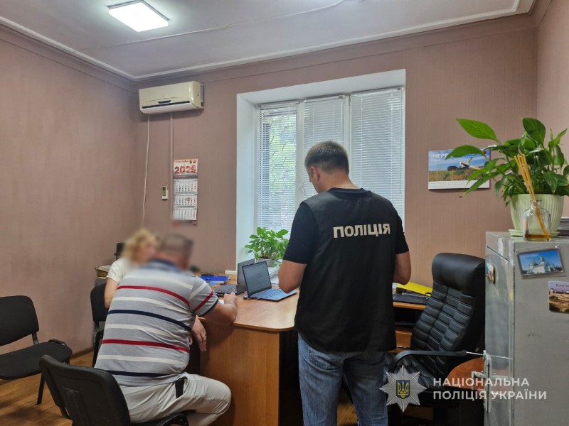 Незаконне видобування корисних копалин на 2,7 млн грн збитків: поліція повідомила підозру посадовцю з Запорізької області