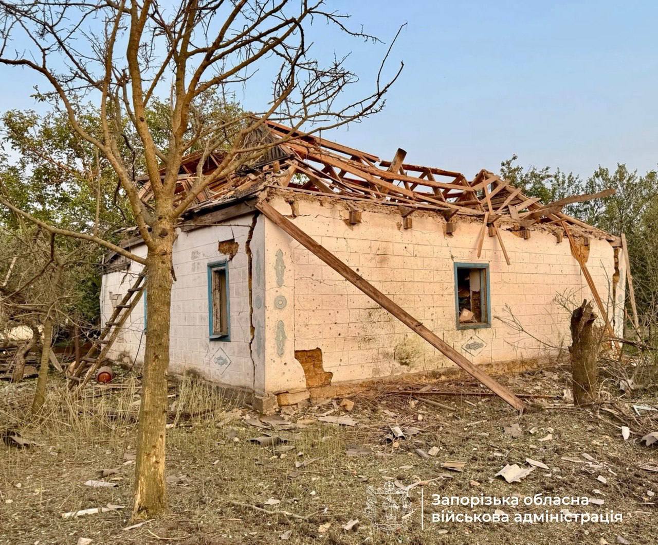 Пошкоджено майно людей: ворог завдав 360 ударів по Запорізькій області за добу