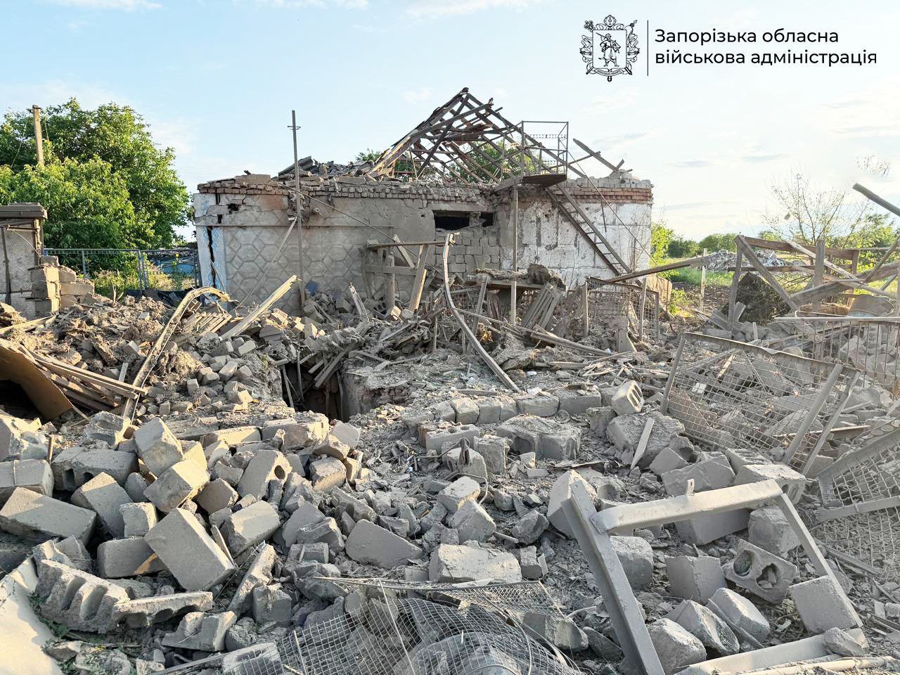 Зафіксовано 45 повідомлень про руйнування: ворог завдає сотні ударів на добу по Запорізькій області