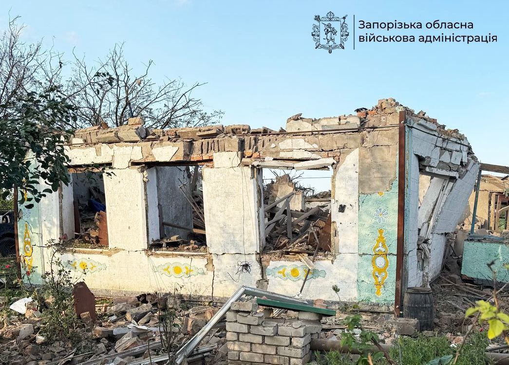 Загинула жінка: в неділю окупанти завдали 375 ударів по Запорізькій області