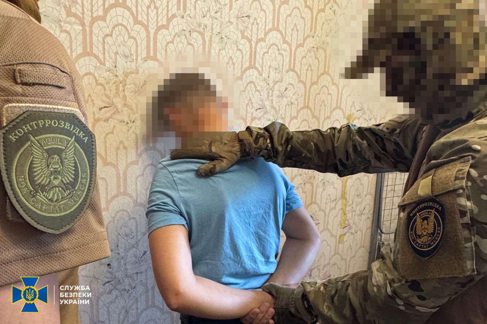 Корегував удари по енергооб'єктах Запоріжжя: правоохоронці затримали російського агента
