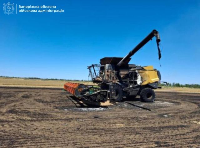 У надважких умовах: на території громади Оріхівщини ворожий дрон атакував комбайн