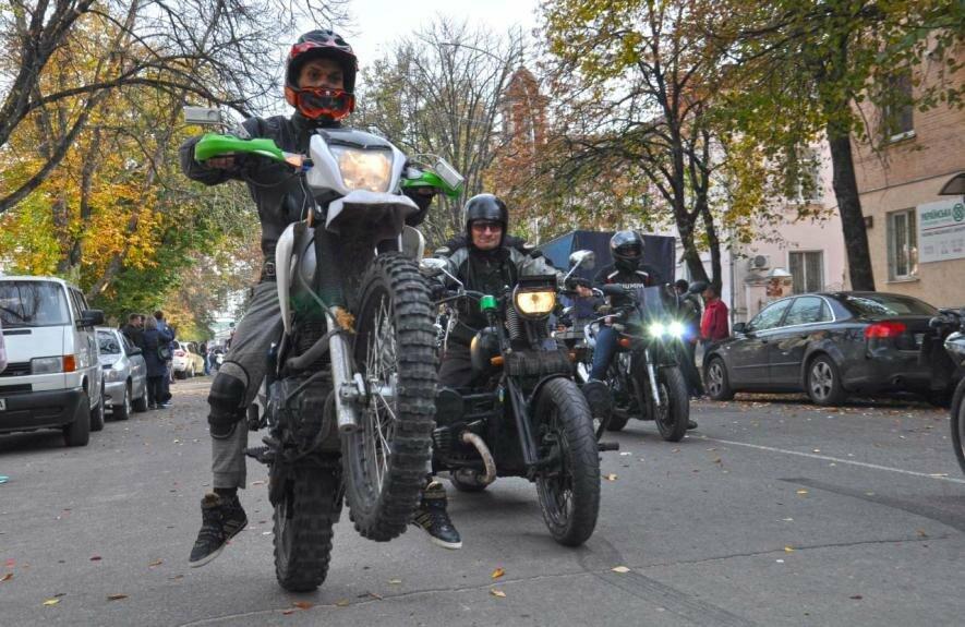 У Запоріжжі заборонили рух транспорту, рівень шуму якого перевищує допустимі норми: затвердили проєкт рішення