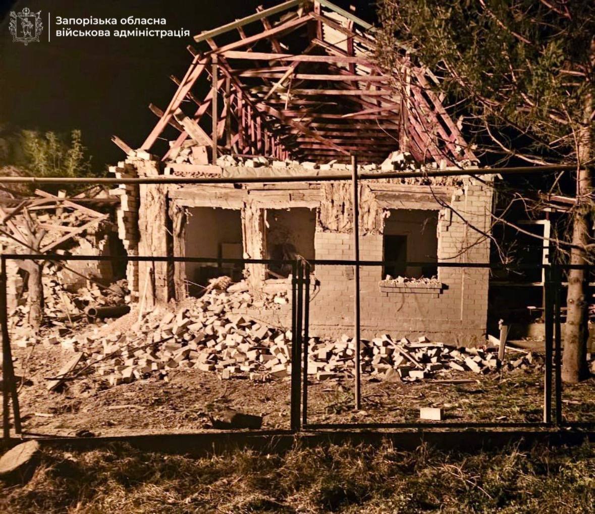Минулої ночі ворог вдарив по Кушугумській громаді й передмістю Запоріжжя: є руйнування, - ОНОВЛЕНО