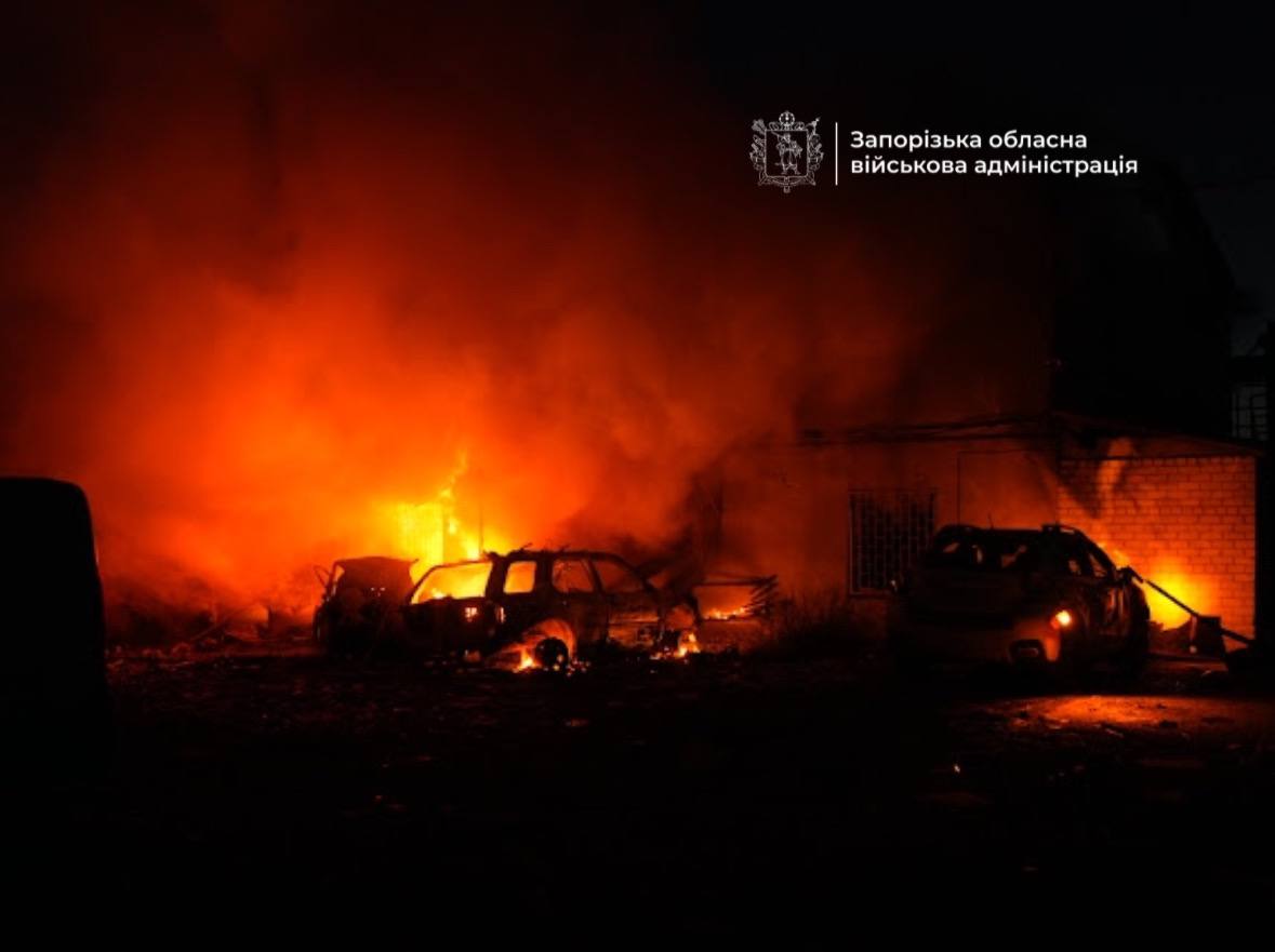 Троє загиблих та двоє поранених: росіяни скерували 10 авіабомб на Запоріжжя - троє