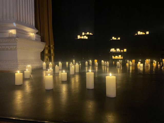 Ліки від депресії: у запорізькій філармонії вишукану музику грали при свічках