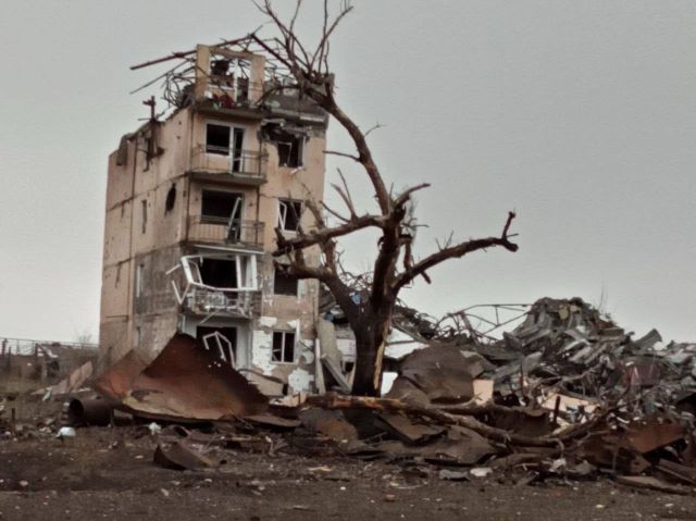 Обстежуватимуть дистанційно : мешканці Малої Токмачки можуть надсилати  матеріали для дистанційного обстеження зруйнованого житла
