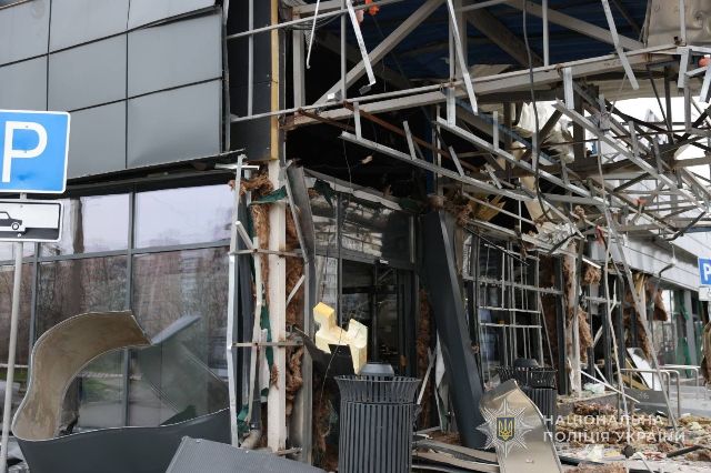 Контузія і мінно-вибухова травма: у запорізькій лікарні перебуває 6-річний хлопчик, який постраждав під час дронової атаки