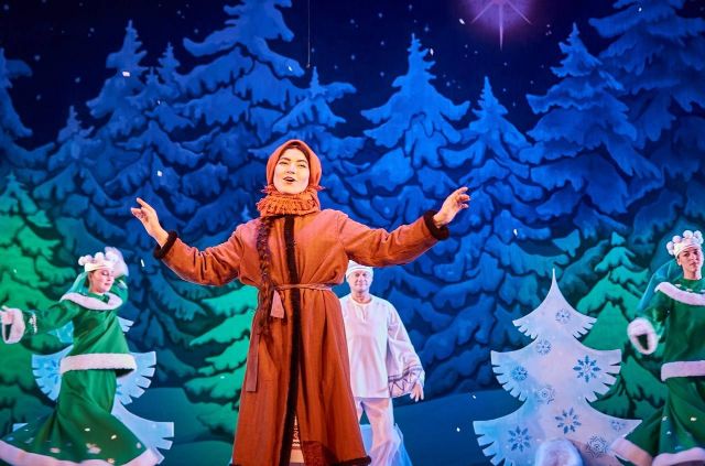 Казка засніженого лісу: у запорізькому театрі до свят підготували музичну виставу для дітей