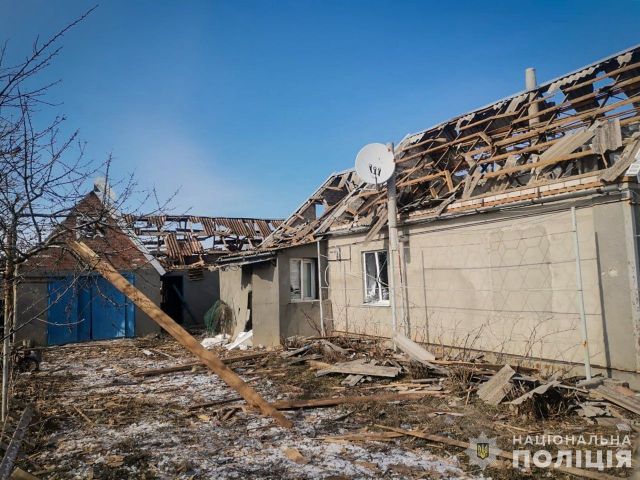 Оріхів крили авіабомбами: ворог  цинічно рівняє місто з землею