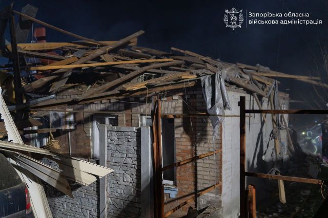 Одна людина загинула  четверо  поранені: наслідки  ворожих атак 11 січня на Запорізький район