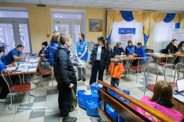 Всі послуги безкоштовні: у Запоріжжі працює транзитний центр для евакуйованих