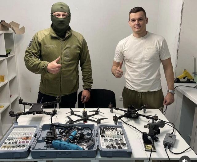 Волонтер Дмитро Гончар: підтримка армії — внесок у перемогу