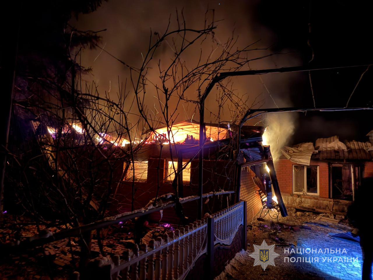 Продовжують полювати на мирних жителів: у Запоріжжі та районі  внаслідок обстрілів за добу загинули четверо людей