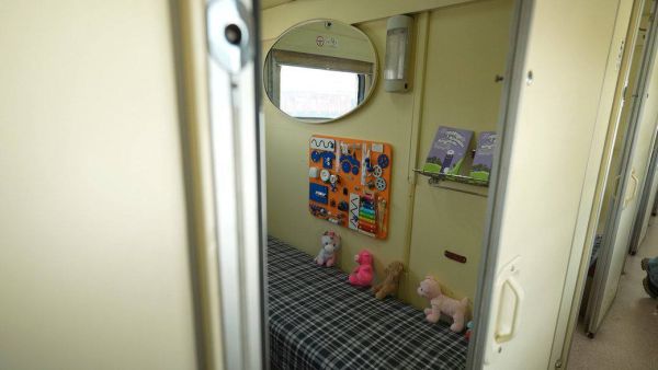 «Вагон незламності»:  Запоріжжя  отримало  автономний пункт на колесах з опаленням і електрикою