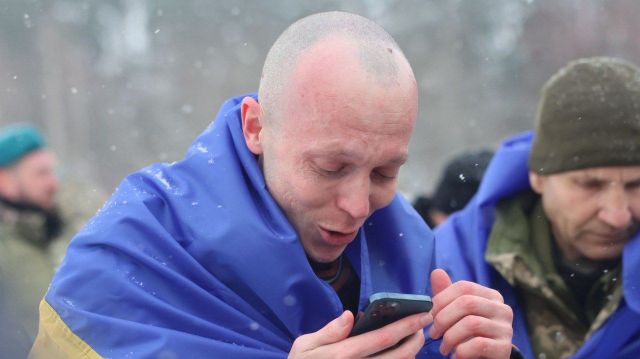 Наші вдома: 12 захисників із Запорізької області повернулись з полону