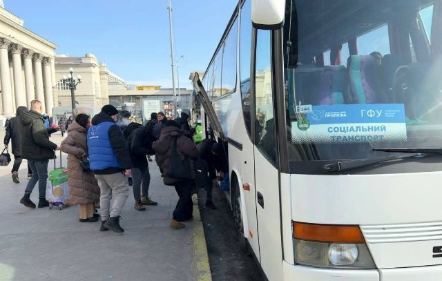 Електропоїзди затримувалися: Укрзалізниця   відновила залізничне сполучення між Дніпром і Запоріжжям