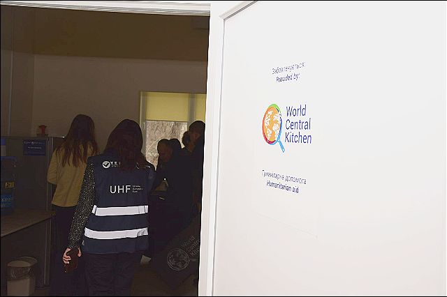 “На дев’яту добу нас змогли евакуювати”: як у Запоріжжі працює шелтер для евакуйованих людей