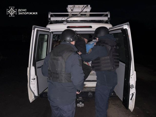 Відгукнулися на дзвінок: рятувальники продовжують евакуйовувати мешканців Преображенської громади