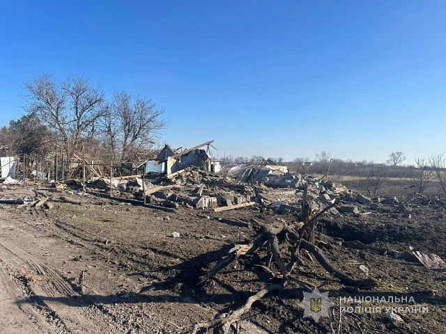 Одна людина загинула, семеро поранені: ворог атакував Запорізький та Пологівський райони