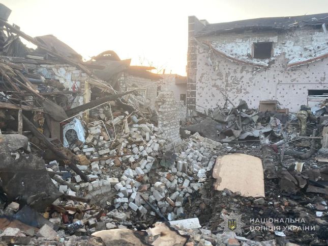 Скинули бомбу на Преображенку: росіяни вбили у прифронтовому селі чоловіка