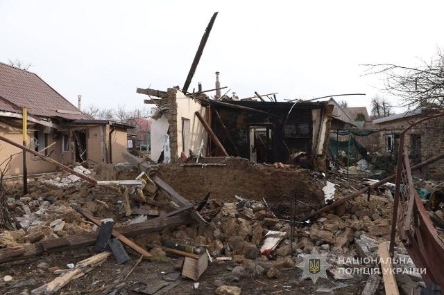 Стали сиротами: у Запоріжжі внаслідок ворожої атаки дві сестри в одну мить втратили батьків