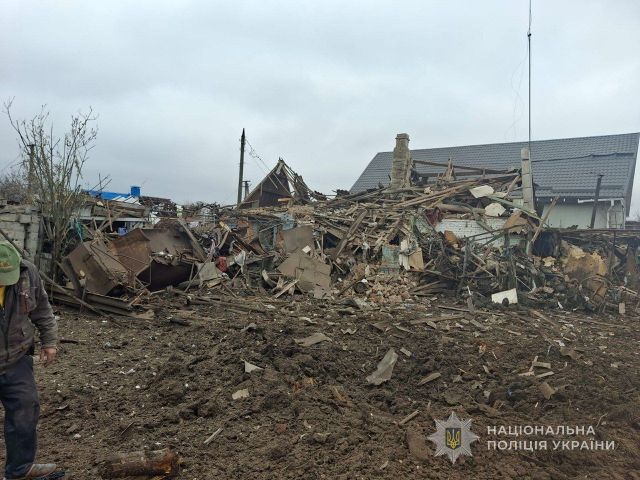 662 удари за добу: росіяни продовжують руйнувати міста і села Запорізької області