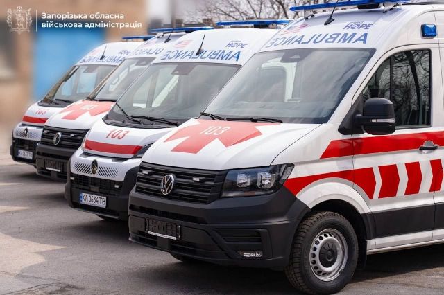На початку квітня поїдуть на виклики: Запорізька область отримала сучасні реанімобілі