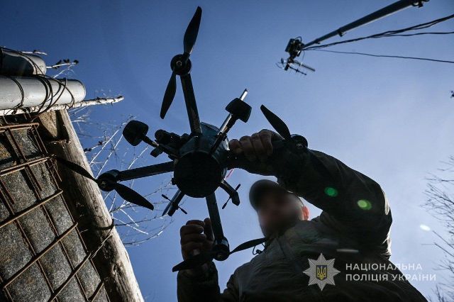 Понад пів сотні ворожих БпЛА: небо над Запорізьким напрямком під пильним наглядом поліції