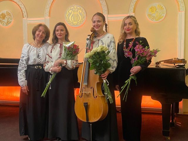 Жива розмова трьох інструментів: у запорізькій філармонії презентували прекрасну програму камерної музики