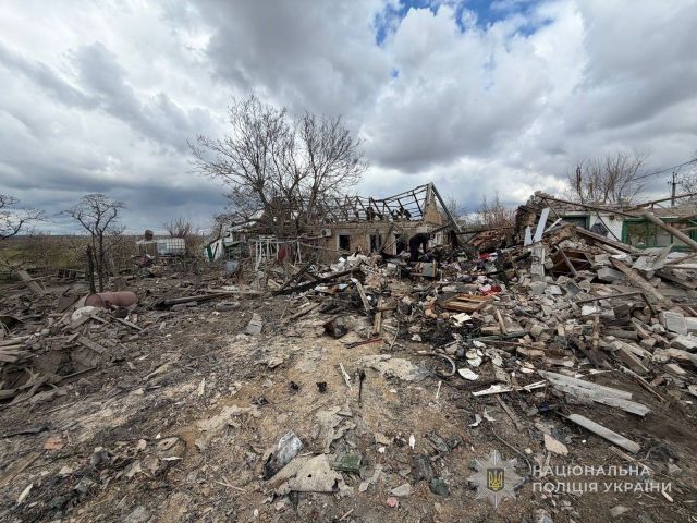 Одна людина загинула, ще 9 поранені:  росіяни прицільно били по Запорізькому району