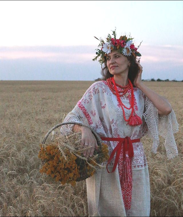 Родом звідти, де квітують трави