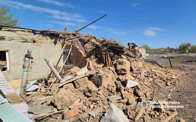 Дрон полював на поліцейських: у результаті ворожої атаки у Запорізькому районі поранені правоохоронці