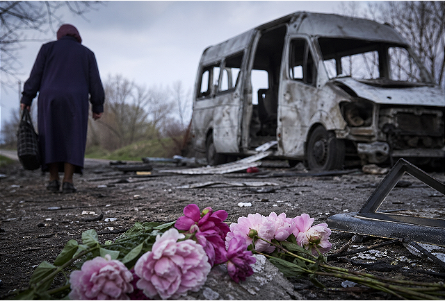 За три дні — щонайменше троє загиблих: як дрони перетворюють прифронтові громади на зону постійної небезпеки