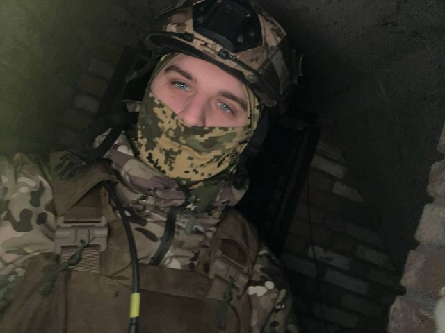 «Хотів бути дронарем»: мешканець Таврійського б’є ворога поблизу місць, де виріс