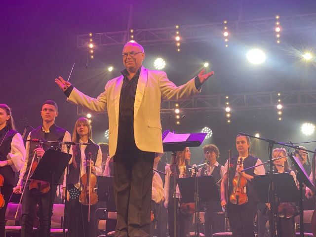 Музика з мюзиклів і “Запорізький марш”: дитячий симфонічний оркестр СимфоKIDS зіграє у Франції і Швейцарії
