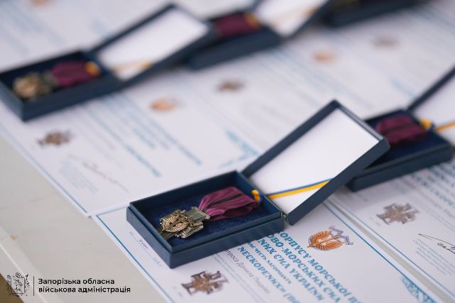 Часто виконують найважчі бойові завдання:  у Запоріжжі вшанували морських піхотинців