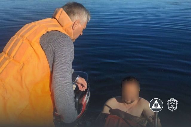 Відносило від берега: у Запоріжжі на Дніпрі врятували вже трьох людей