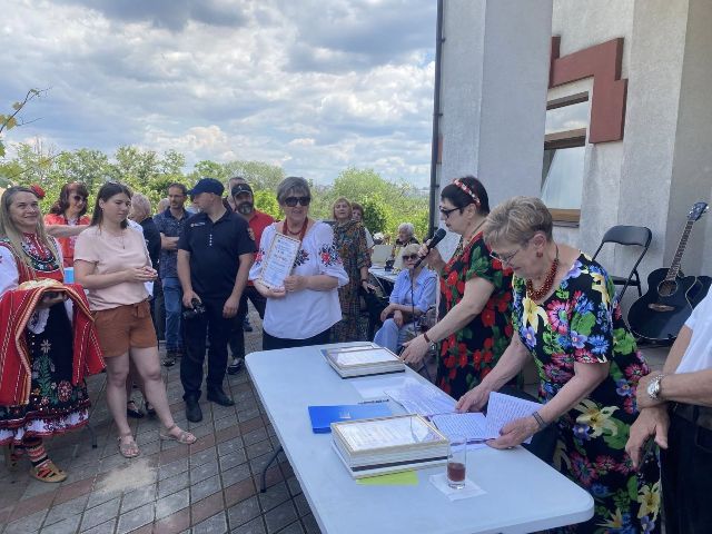 «Хортиця – від серця до серця»: у Запоріжжі на благодійному фестивалі журналістів збирали кошти на ЗСУ